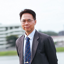 รศ.ดร.ไมตรี อินทร์ประสิทธิ์